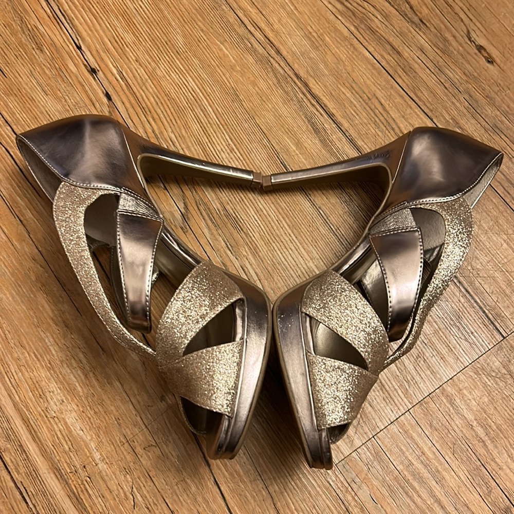 Fioni Women’s High Heels Gold Size 7.5